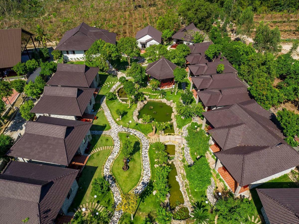 Sang Nhu Ngoc Resort Chau Doc Eksteriør bilde